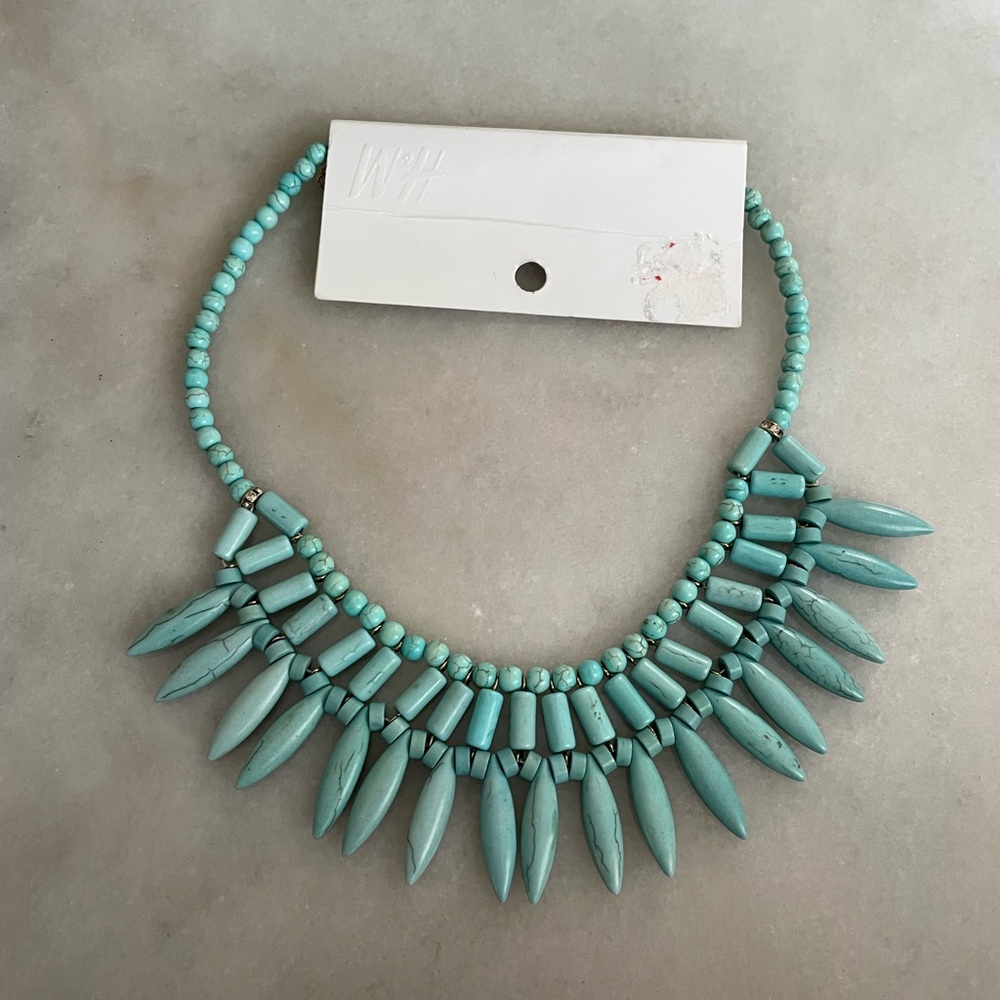 H&M necklace‎